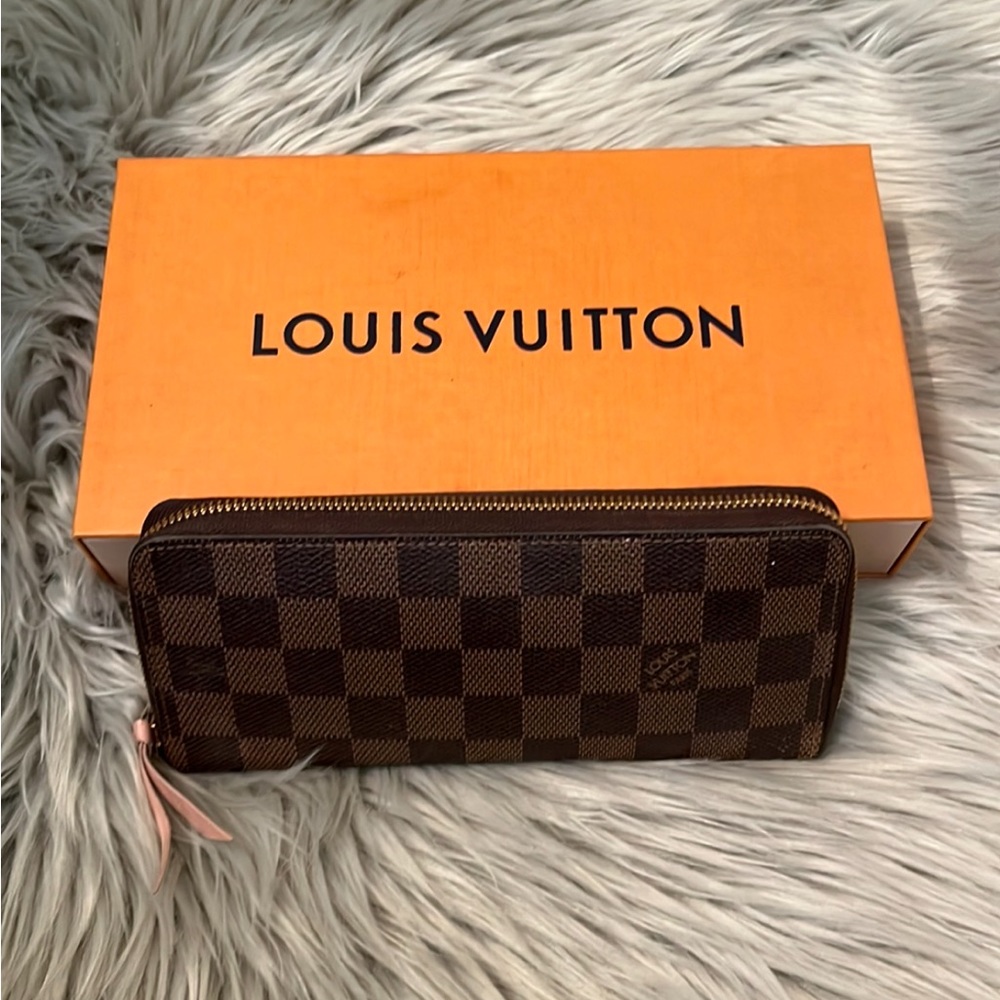 Louis Vuitton Wallet